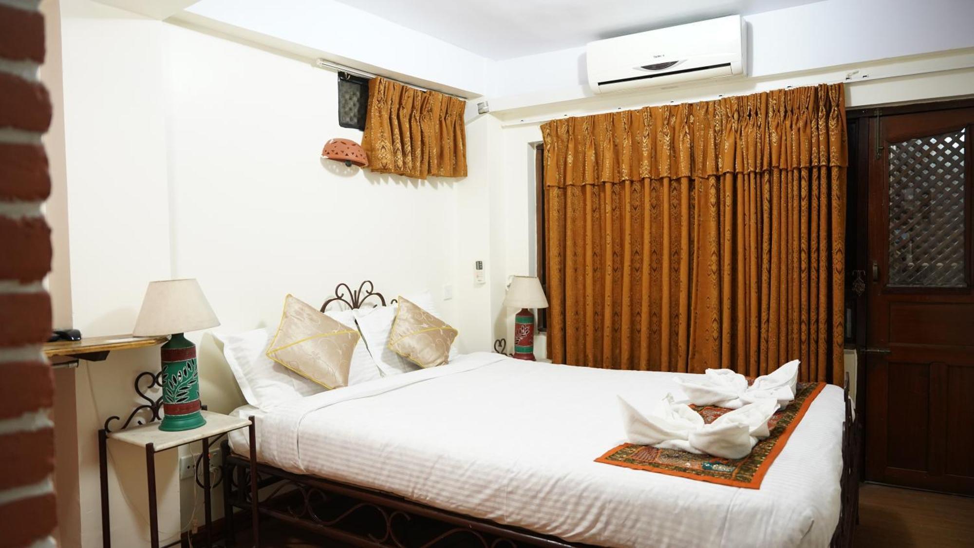 Cosy Hotel Bhatgoan Dış mekan fotoğraf