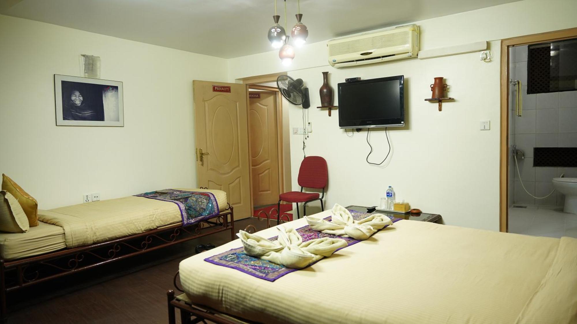 Cosy Hotel Bhatgoan Dış mekan fotoğraf