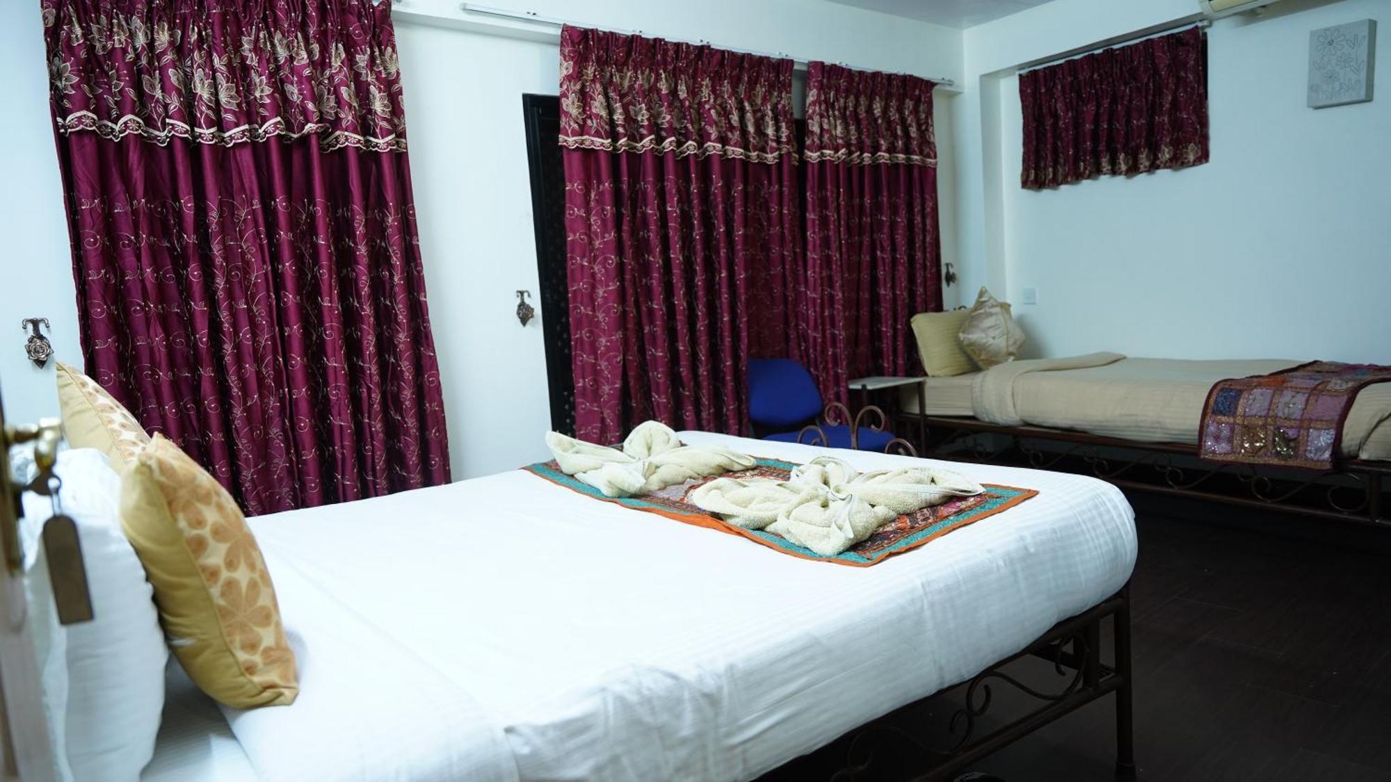 Cosy Hotel Bhatgoan Dış mekan fotoğraf