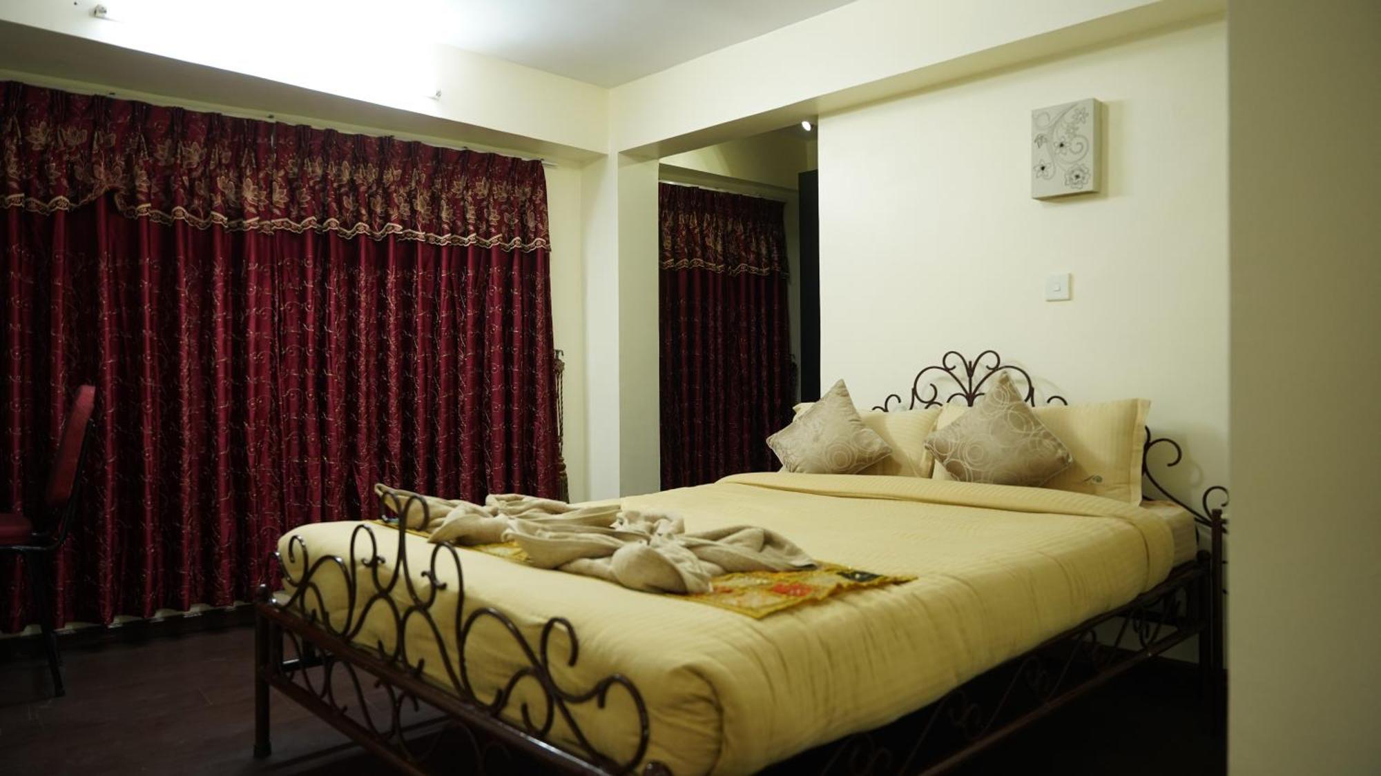 Cosy Hotel Bhatgoan Dış mekan fotoğraf