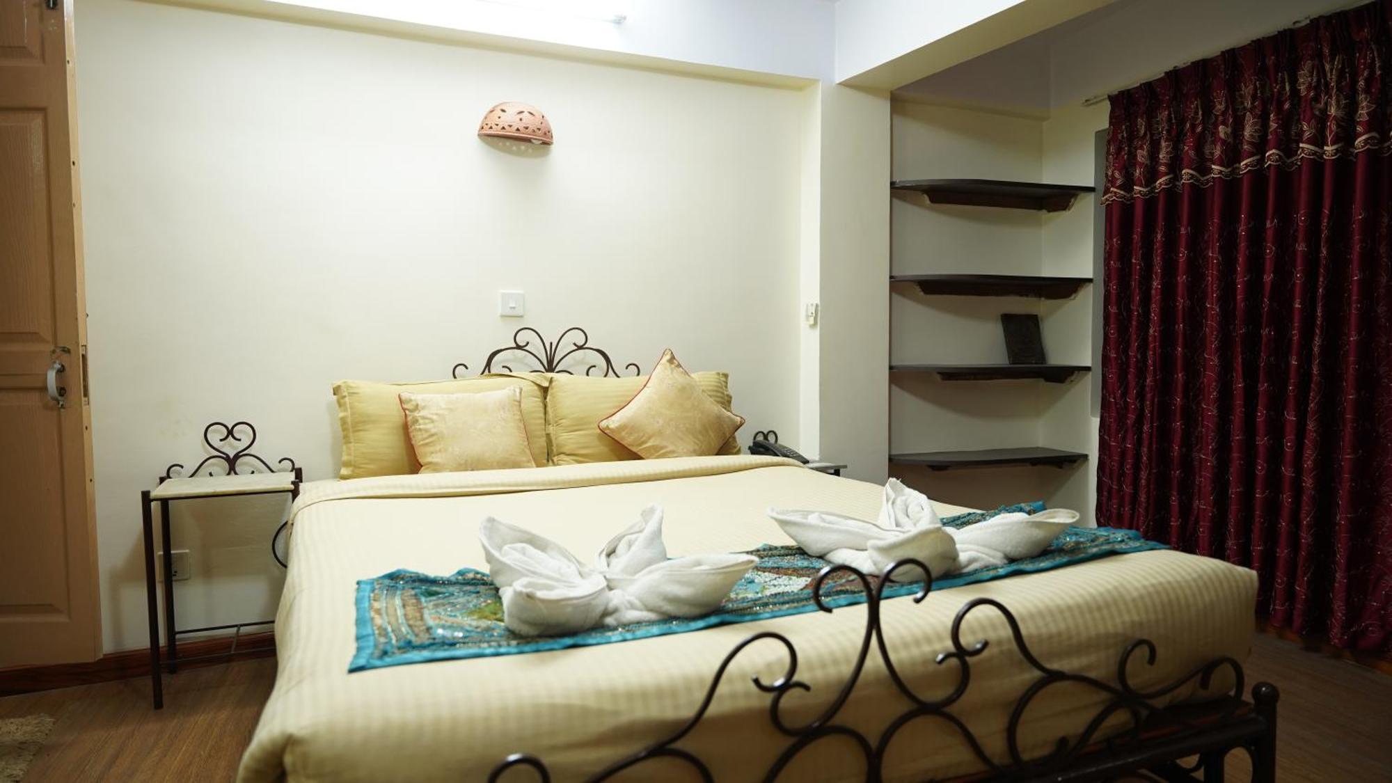 Cosy Hotel Bhatgoan Dış mekan fotoğraf