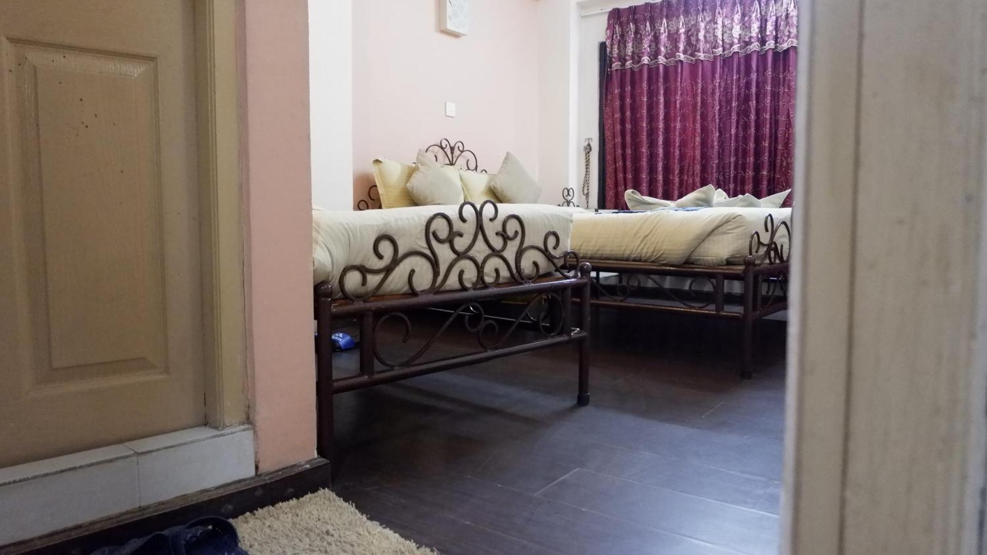 Cosy Hotel Bhatgoan Dış mekan fotoğraf
